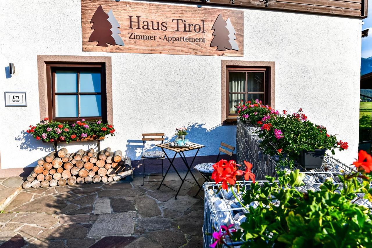 Hotel Haus Tirol Ehrwald Exterior foto
