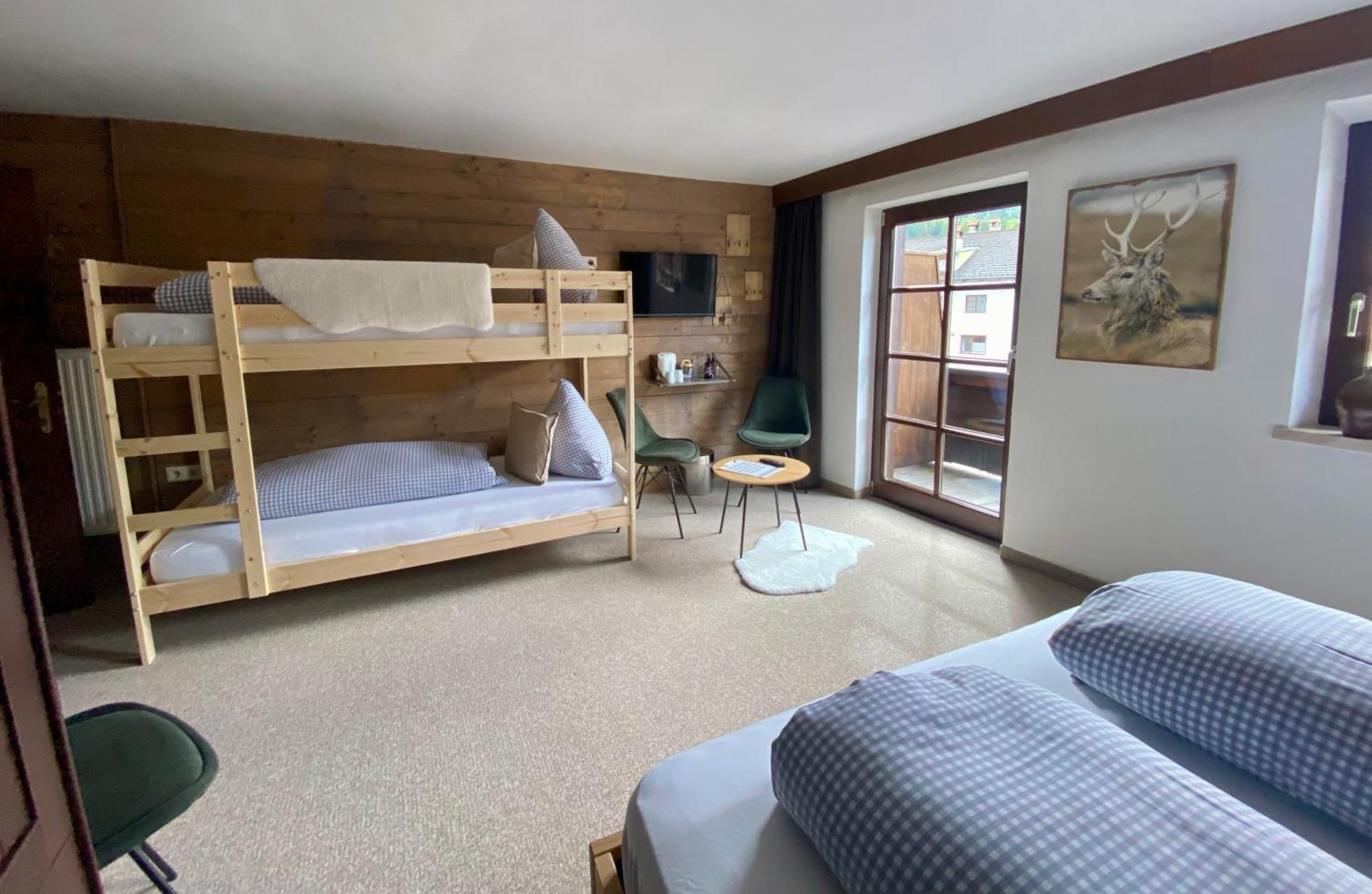 Hotel Haus Tirol Ehrwald Habitación foto